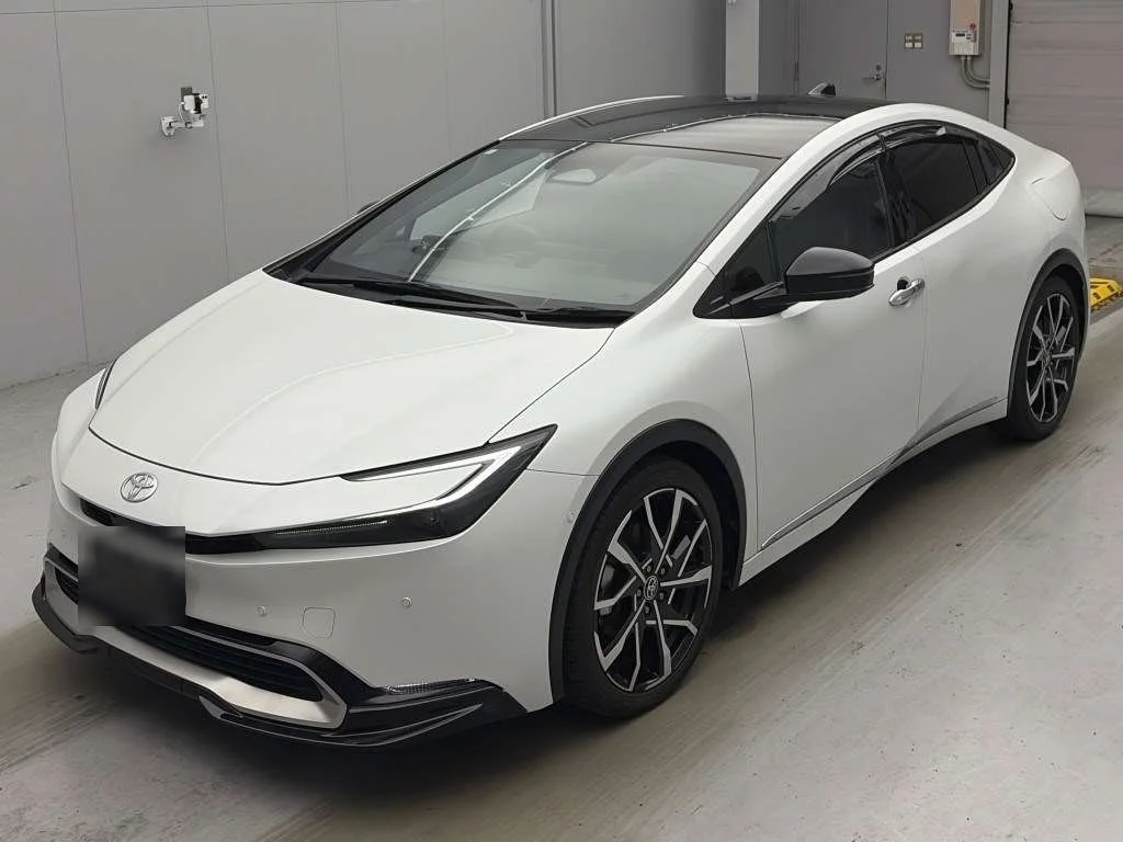 Toyota Prius PHV 2023