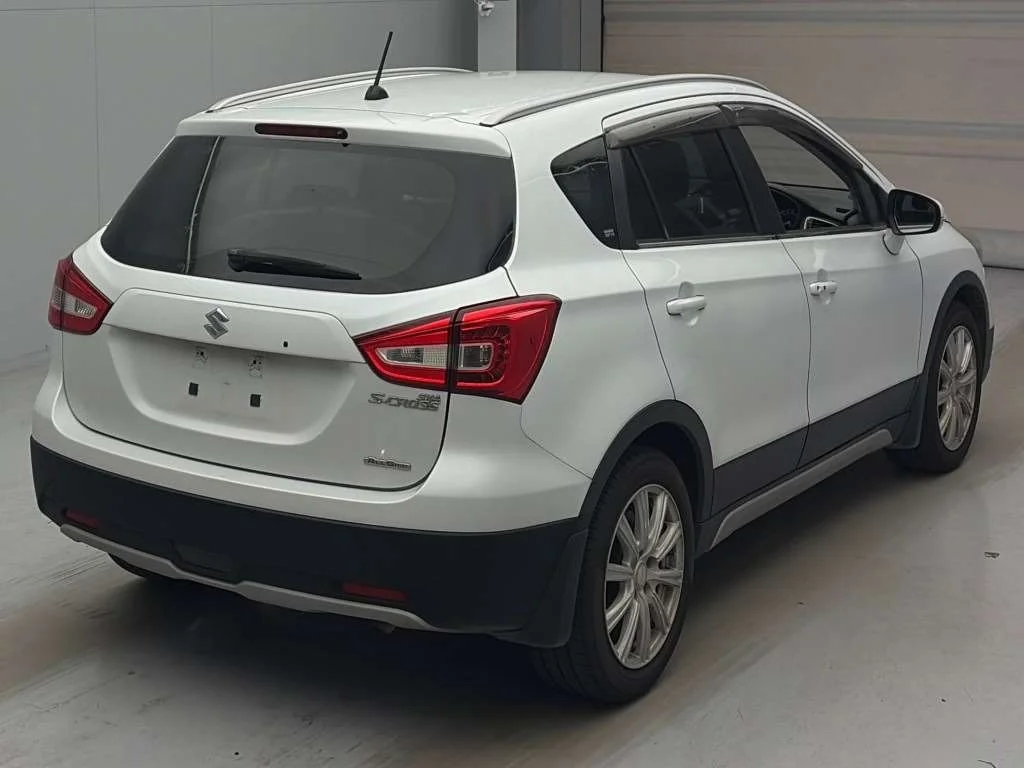 Suzuki SX4  с аукциона в Японии
