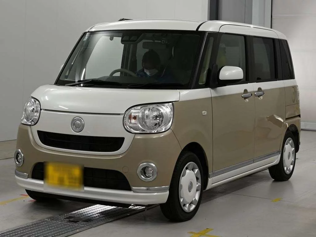 Daihatsu Move Canbus 2018