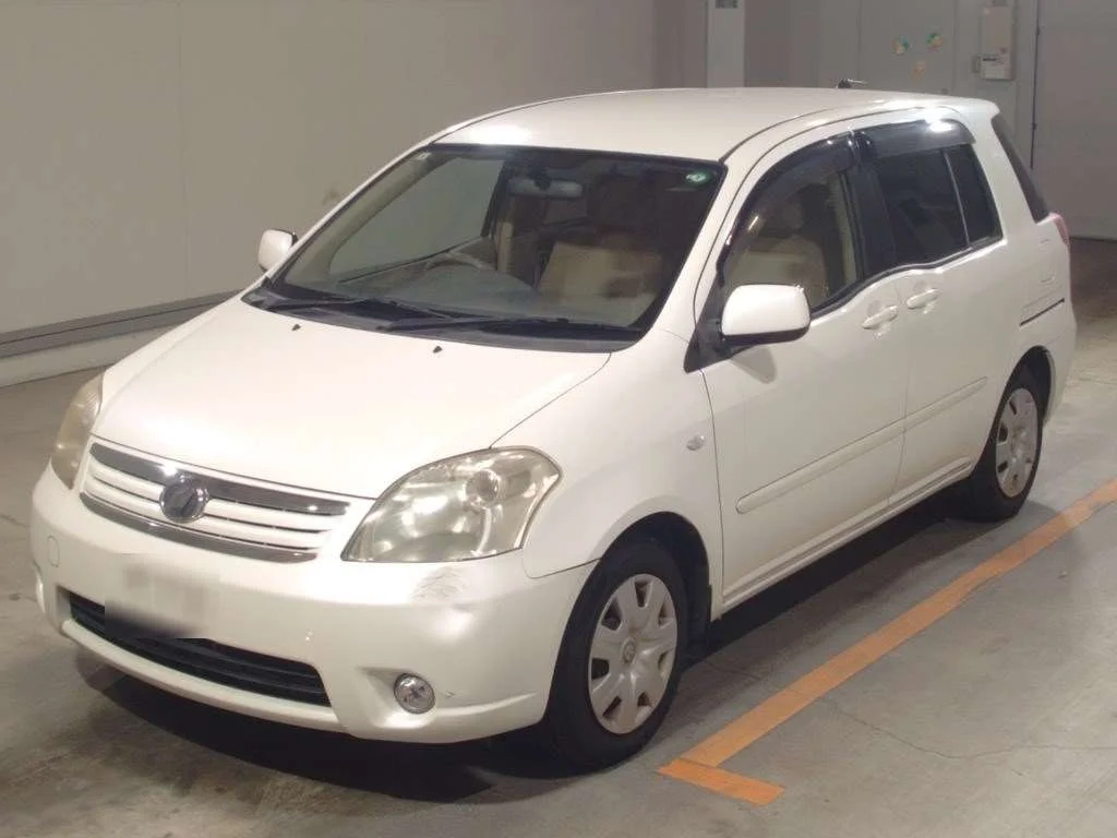 Toyota Raum 2007