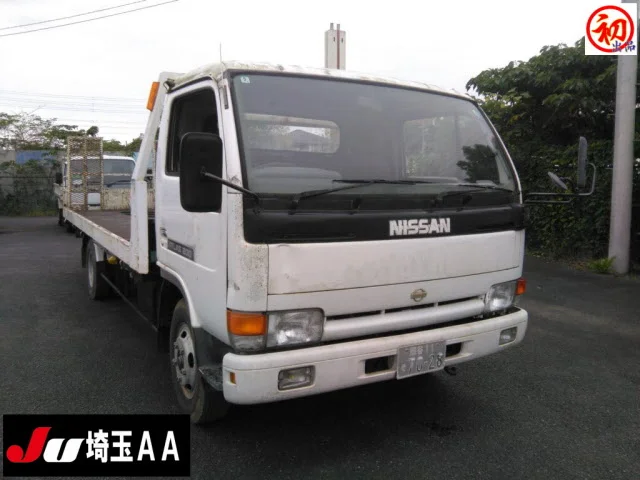 Nissan Atlas  с аукциона в Японии