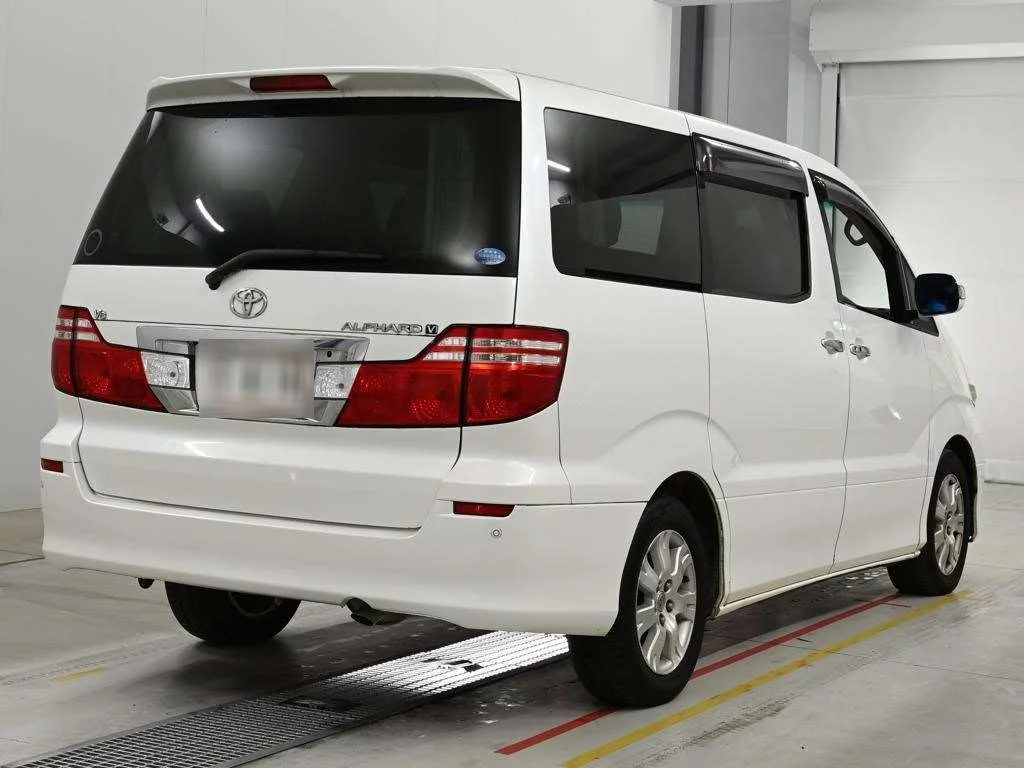 Toyota ALPHARD V  с аукциона в Японии