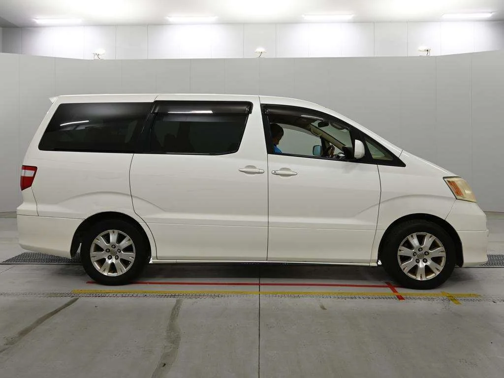 Toyota ALPHARD V 2004