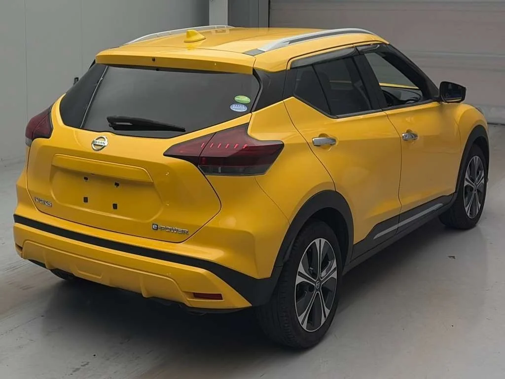 Nissan Kicks  с аукциона в Японии