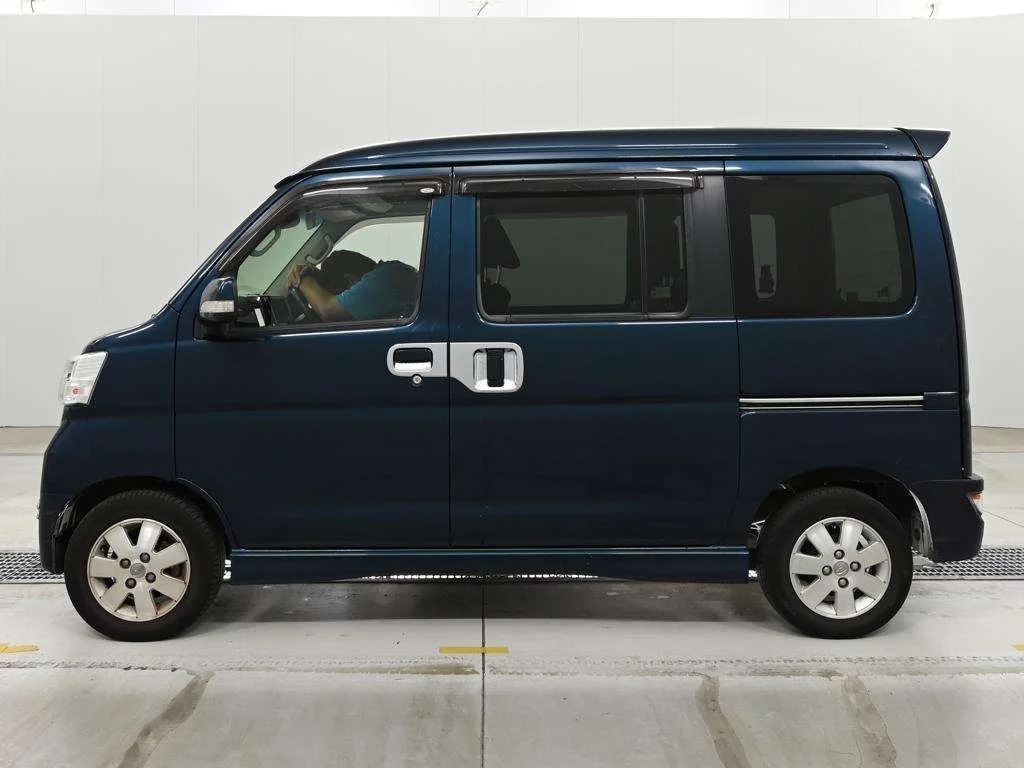 Subaru Dias Wagon  с аукциона в Японии