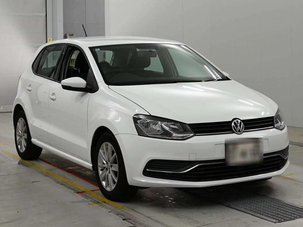 Volkswagen Polo  с аукциона в Японии