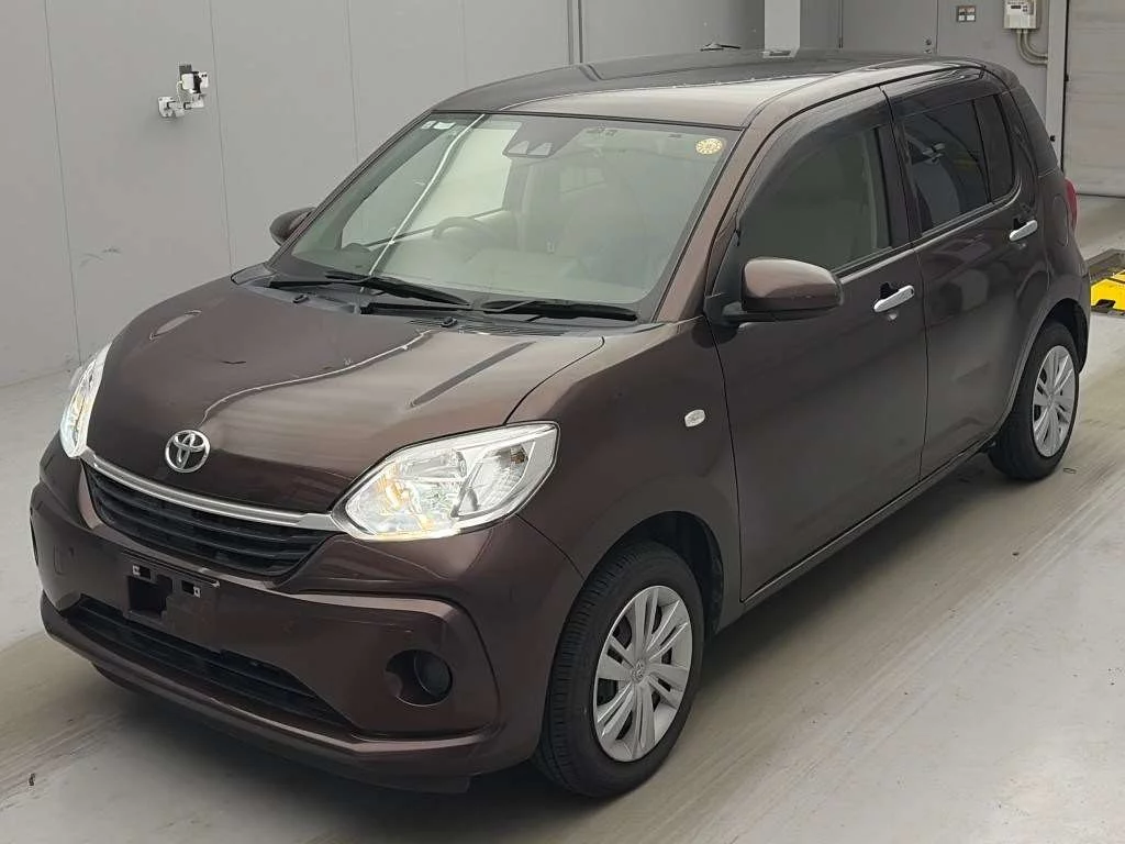 Toyota Passo 2021