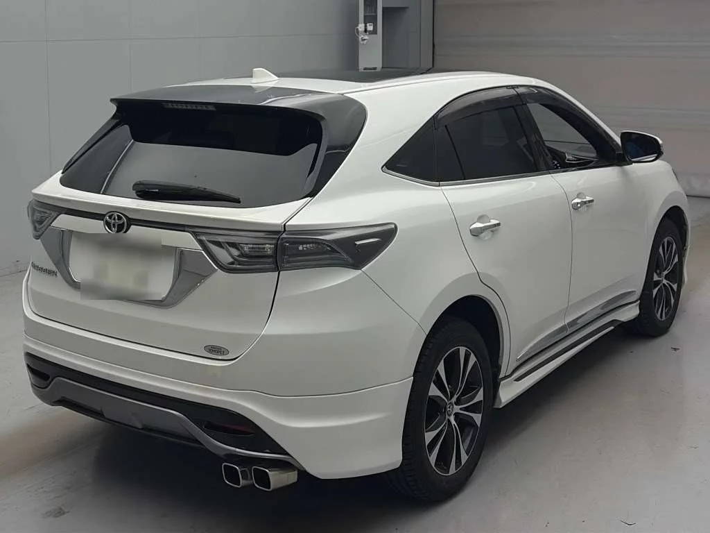 Toyota Harrier 2015