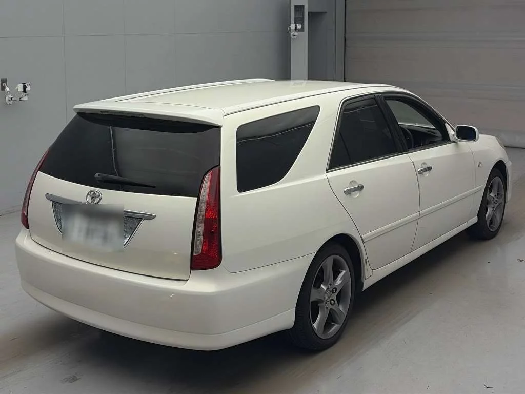 Toyota Mark II Wagon Blit  с аукциона в Японии