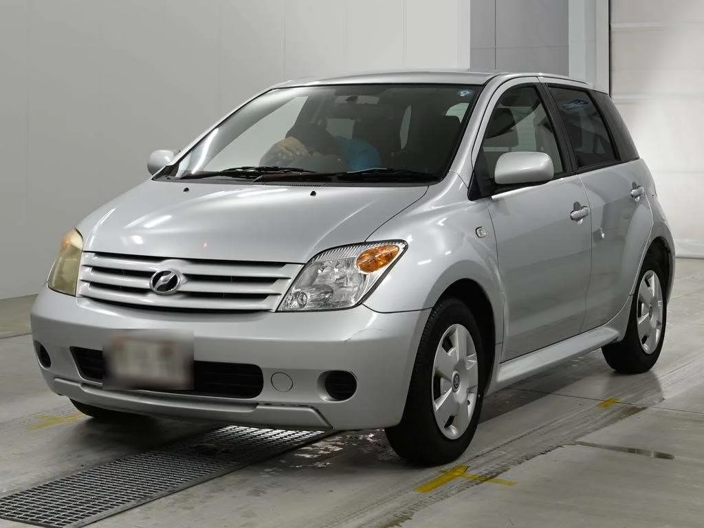 Toyota Ist 2005
