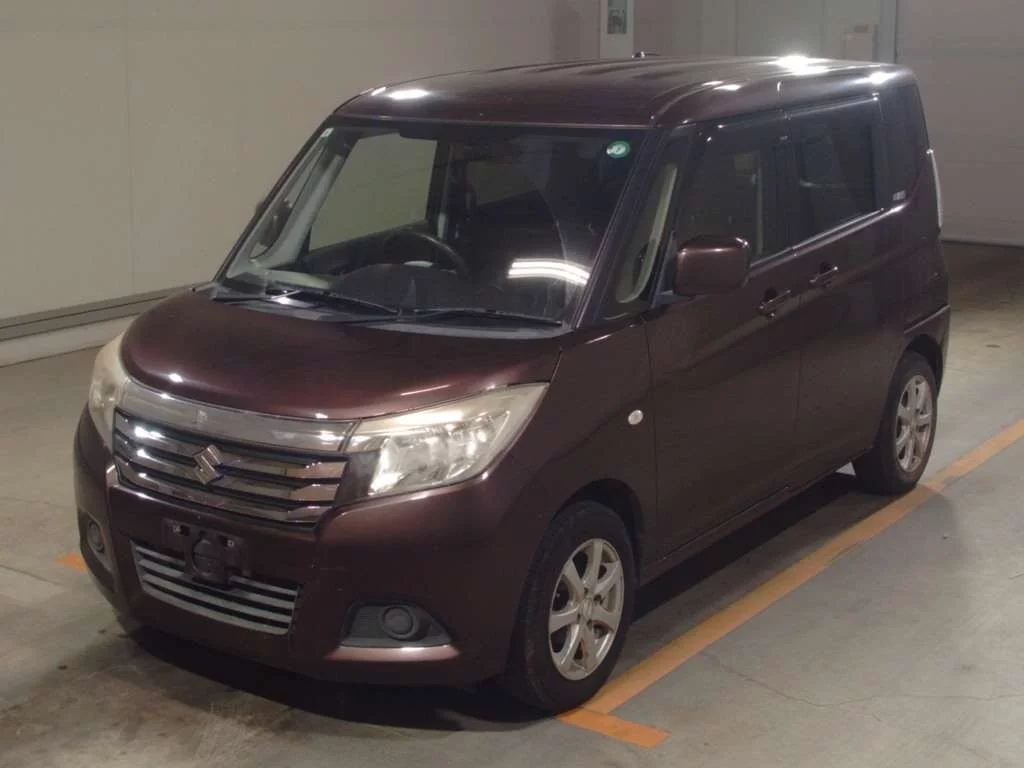 Suzuki Solio 2015