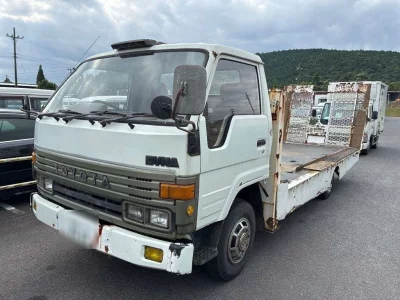 TOYOTA DYNA