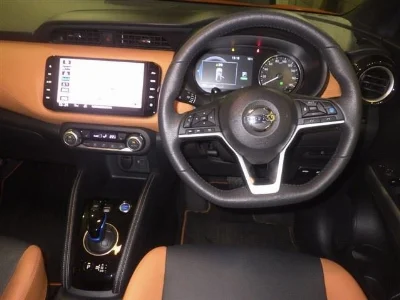 NISSAN KICKS