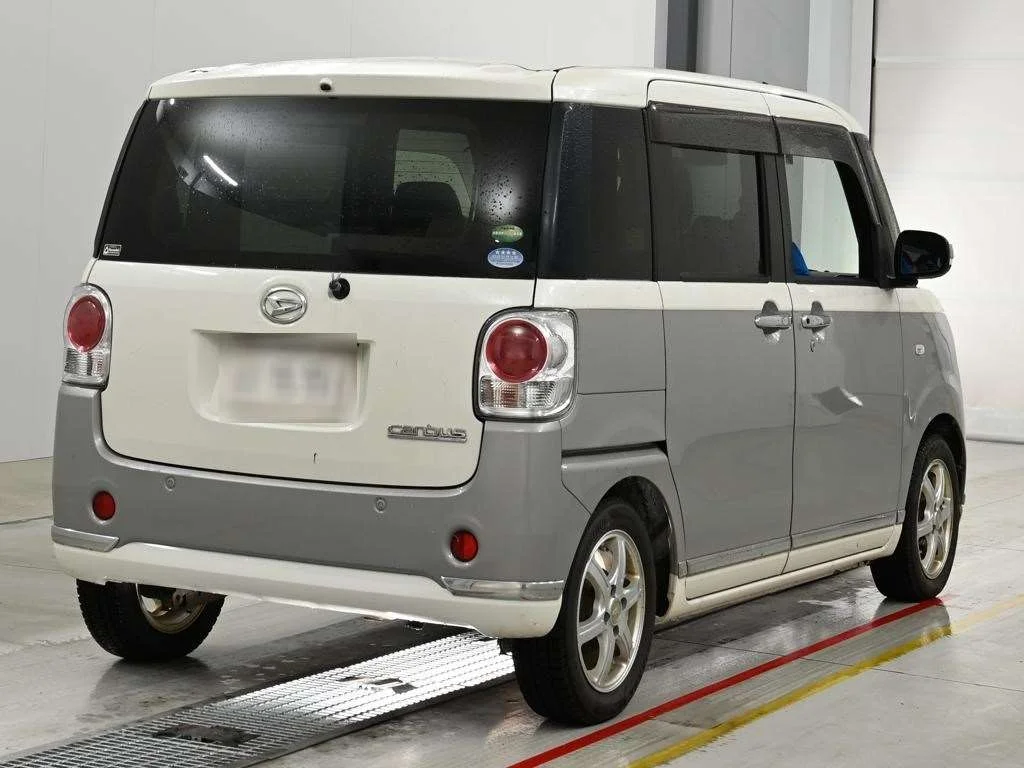 Daihatsu Move Canbus  с аукциона в Японии