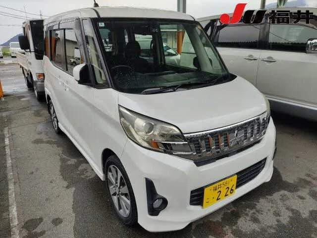 Mitsubishi EK SPACE CUSTOM 2014