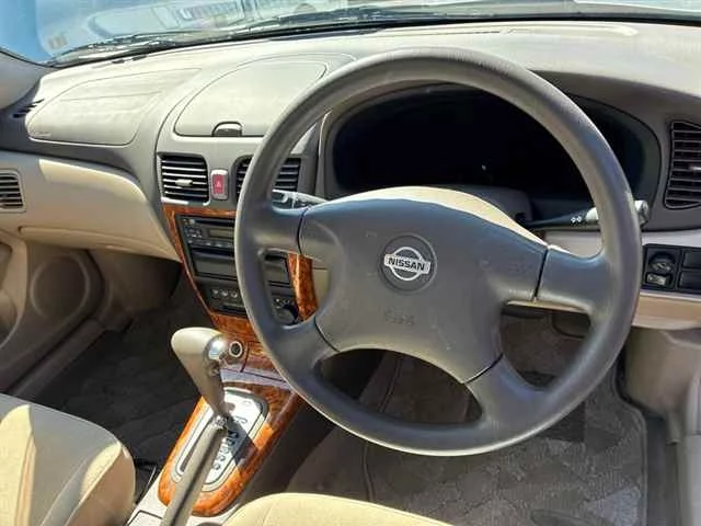 Nissan Sylphy  с аукциона в Японии
