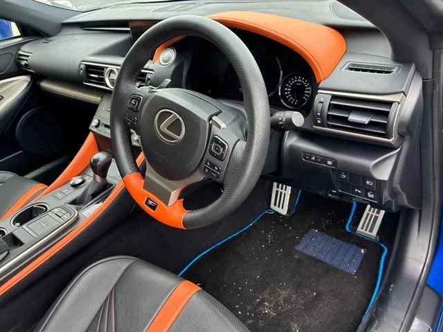 Lexus RC F  с аукциона в Японии