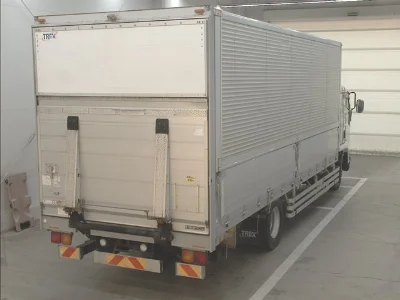 ISUZU FORWARD