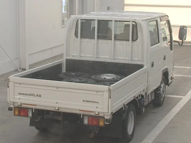 Nissan Atlas  с аукциона в Японии