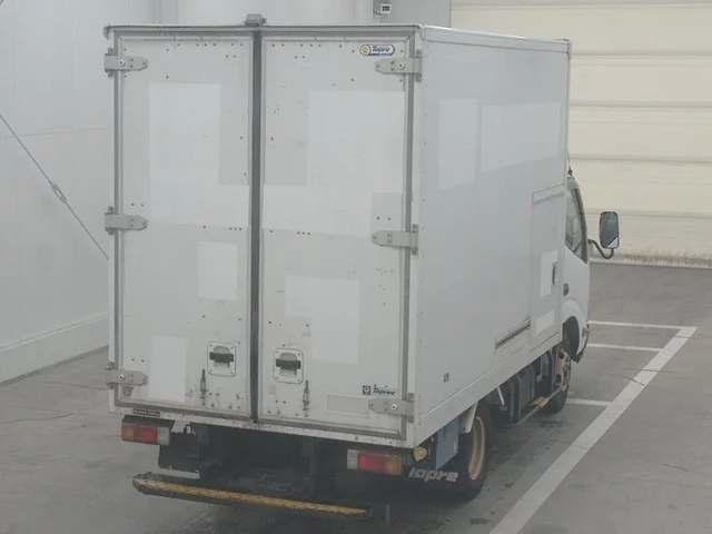 Hino Dutro  с аукциона в Японии