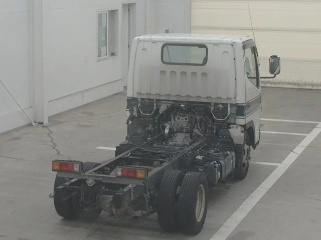 Mitsubishi Fuso Canter 2016