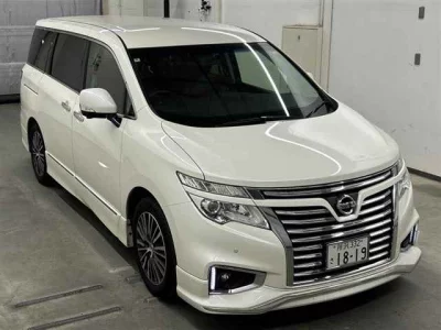 NISSAN ELGRAND, 2016 — лот японского аукциона
