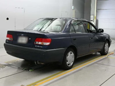 TOYOTA CARINA