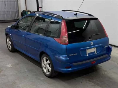 PEUGEOT 206