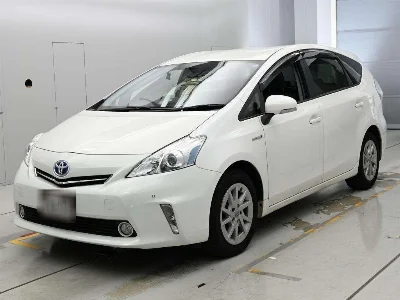 TOYOTA PRIUS ALPHA, 2014 — лот японского аукциона