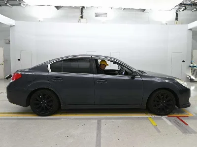 SUBARU LEGACY B4