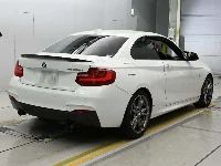 Цена авто BMW 2-Series с аукционов Японии, номер кузова 1J30, пробег 132 000, оценка 8