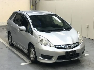 HONDA FIT SHUTTLE