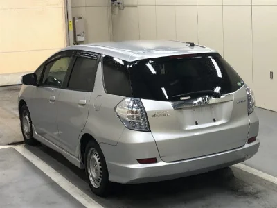 HONDA FIT SHUTTLE