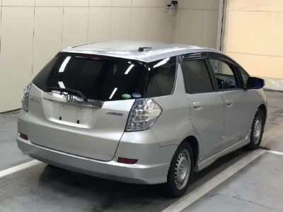 HONDA FIT SHUTTLE
