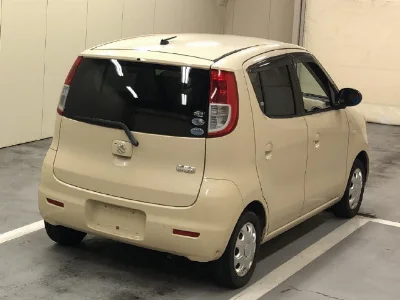 SUZUKI MRWAGON