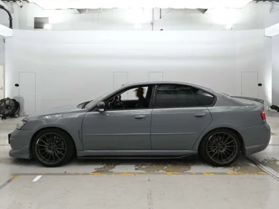 SUBARU LEGACY B4