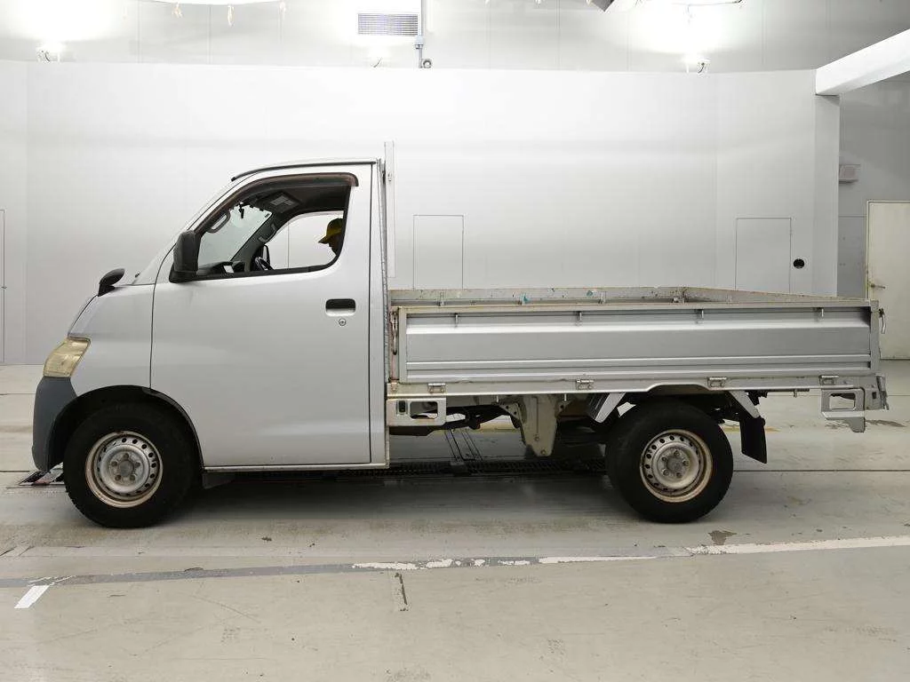 Toyota Lite Ace Truck  с аукциона в Японии