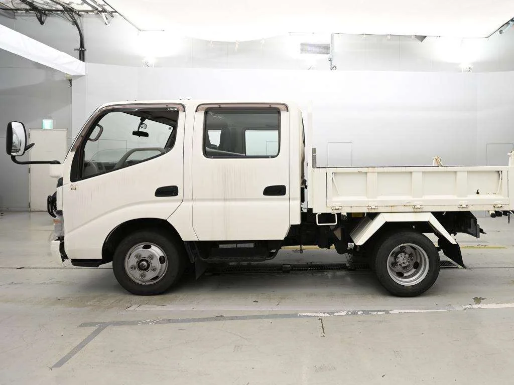 Hino Dutro  с аукциона в Японии