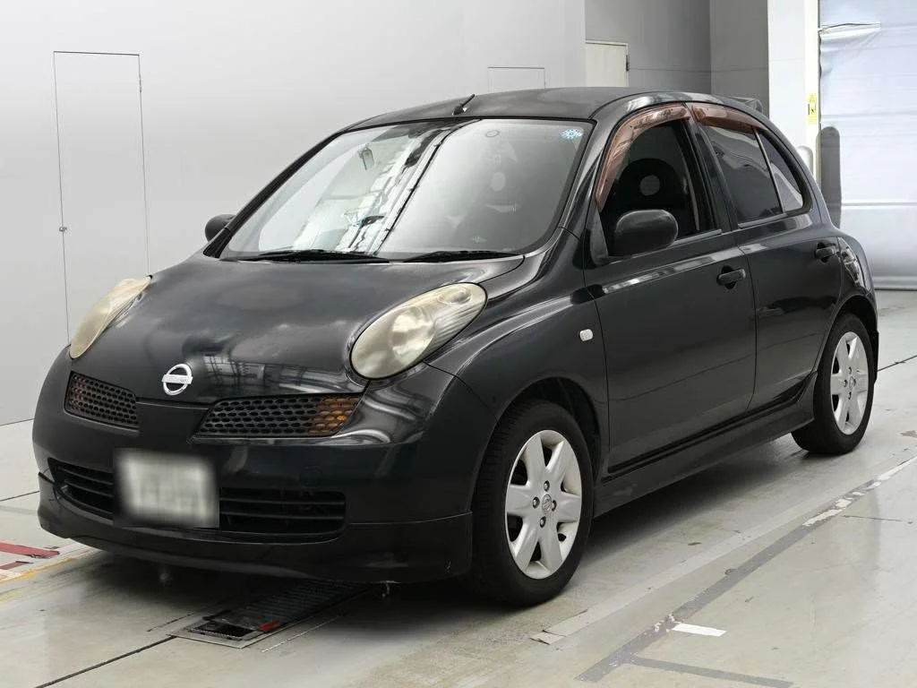 Nissan March 2005