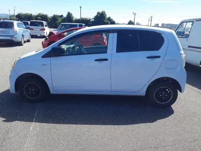 TOYOTA PIXIS EPOCH