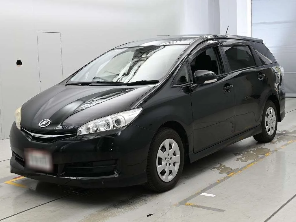 Toyota Wish 2013