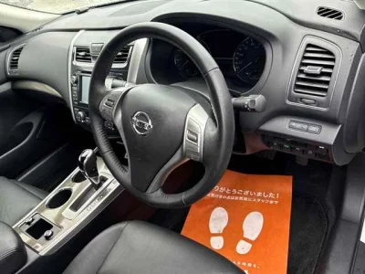 NISSAN TEANA