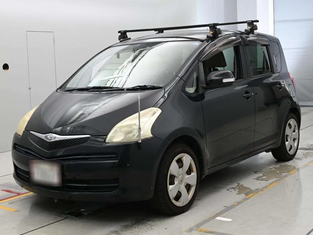 Toyota Ractis 2006