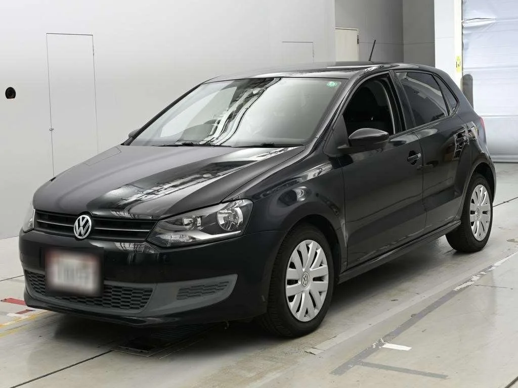 Volkswagen Polo  с аукциона в Японии