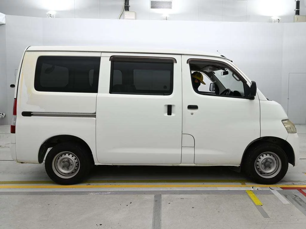 Toyota TownAce 2016
