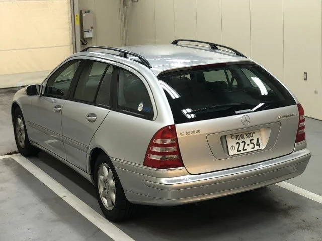 Mercedes-Benz C-Class  с аукциона в Японии