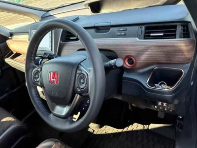HONDA FREED+