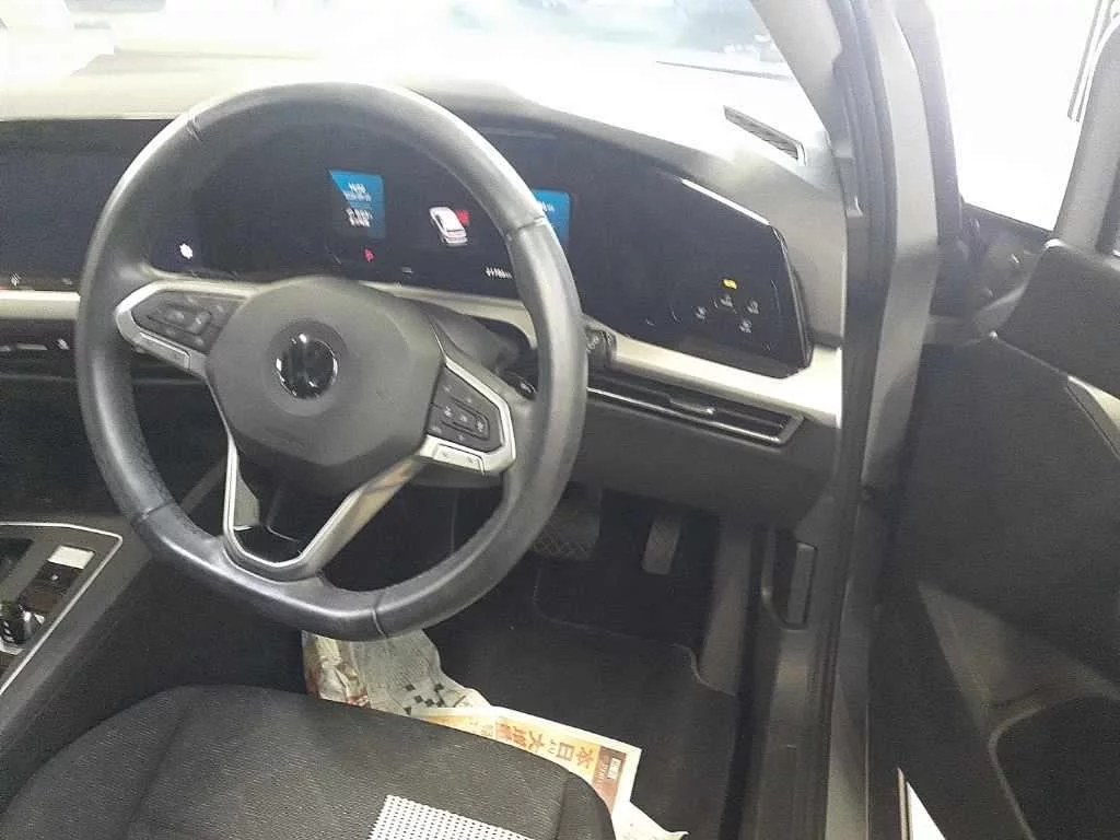 Volkswagen Golf  с аукциона в Японии