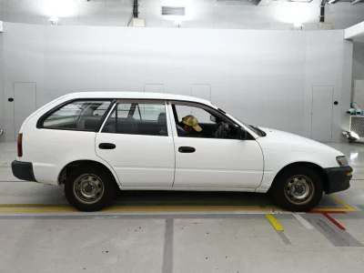 TOYOTA COROLLA VAN