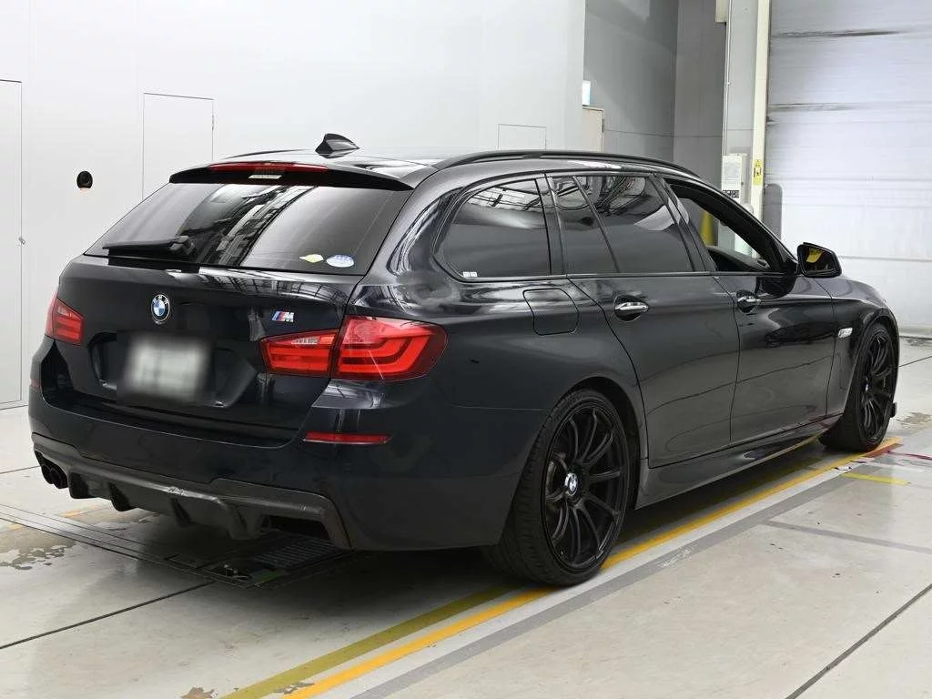 BMW 5-Series  с аукциона в Японии